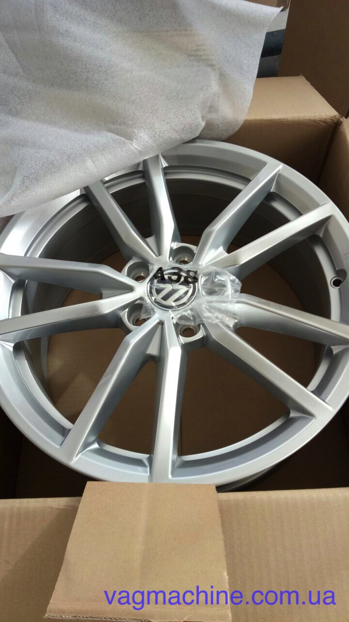 Нові колеса на літо. Pretoria R18+Michelin Pilot Sport 4. 1