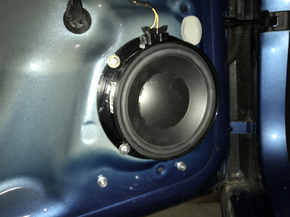 Встановлення саунд-системи Dynaudio Excite. 4