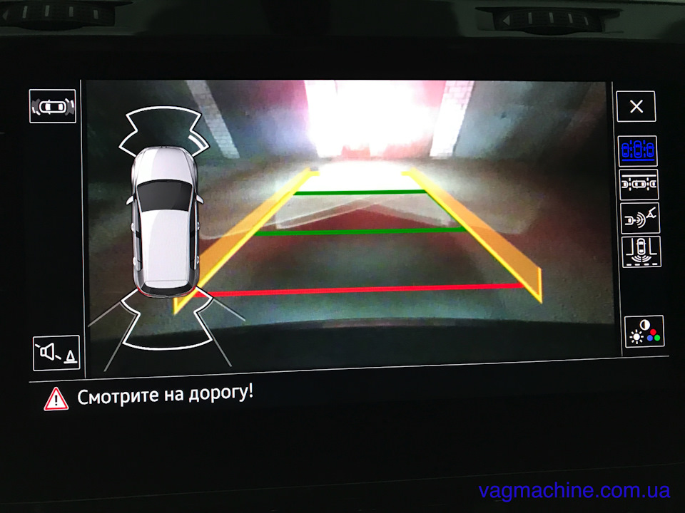 Задні LED-ліхтарі з динамічним повторювачем повороту від VW Golf 7 FL. Установка. 1