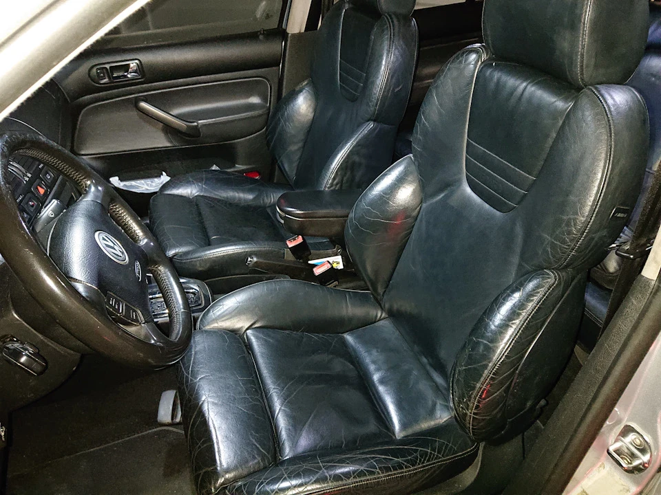 Усівся))) Recaro Style мені під п'яту точку.