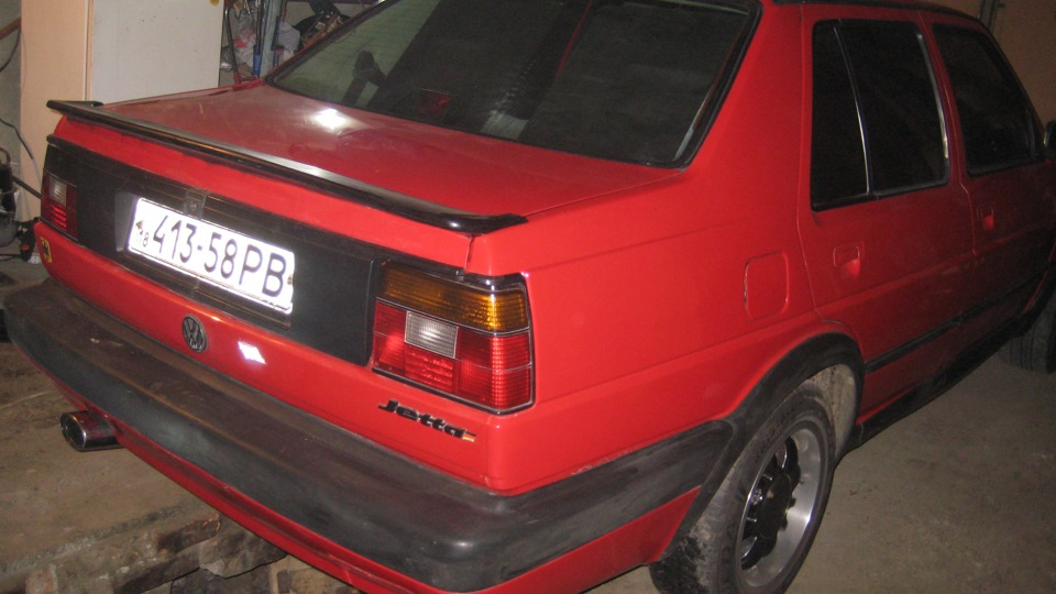 шукаю куплю hella black red jetta mk2 5