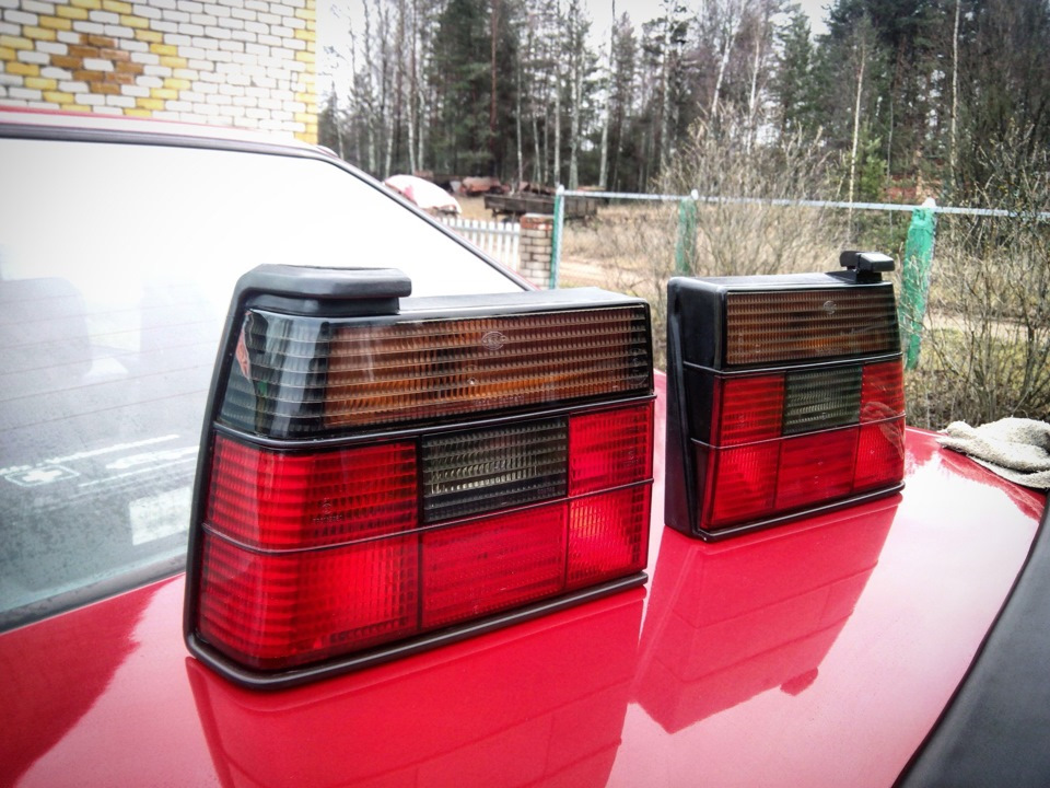 шукаю куплю hella black red jetta mk2 2