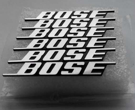 шильдики bose 1