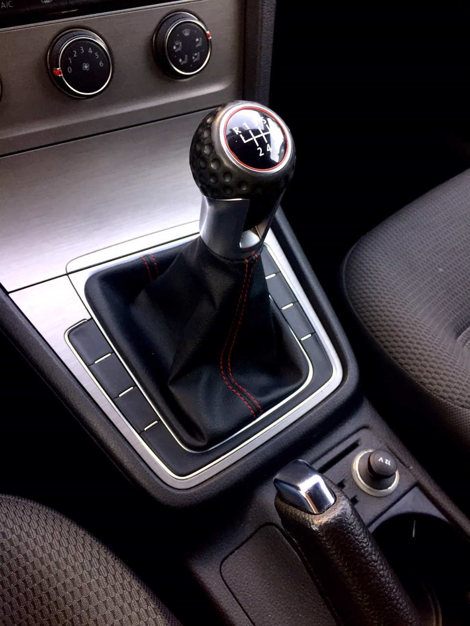 Ручка КПП Golf GTI 5
