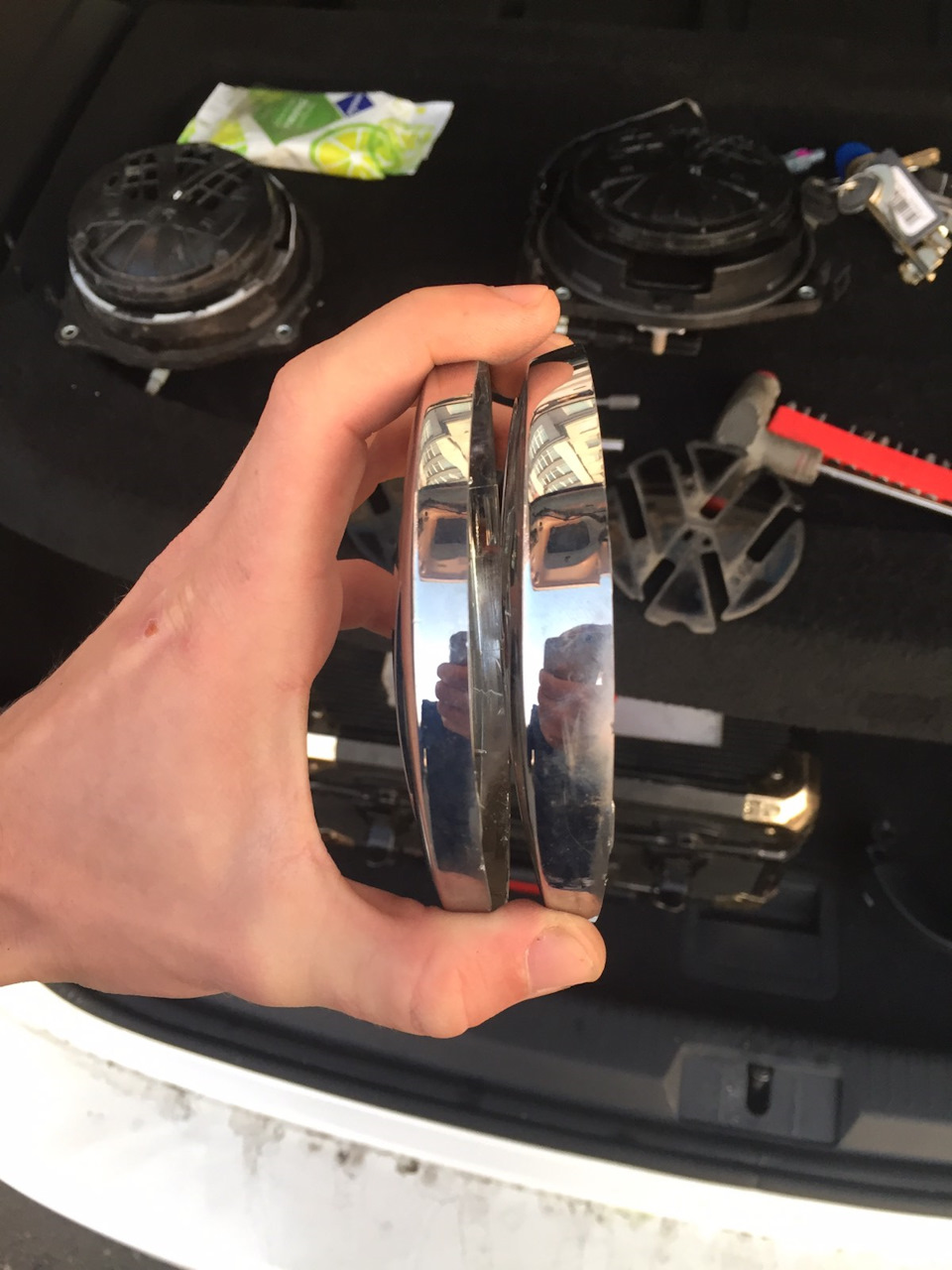 Штатна камера заднього виду 5