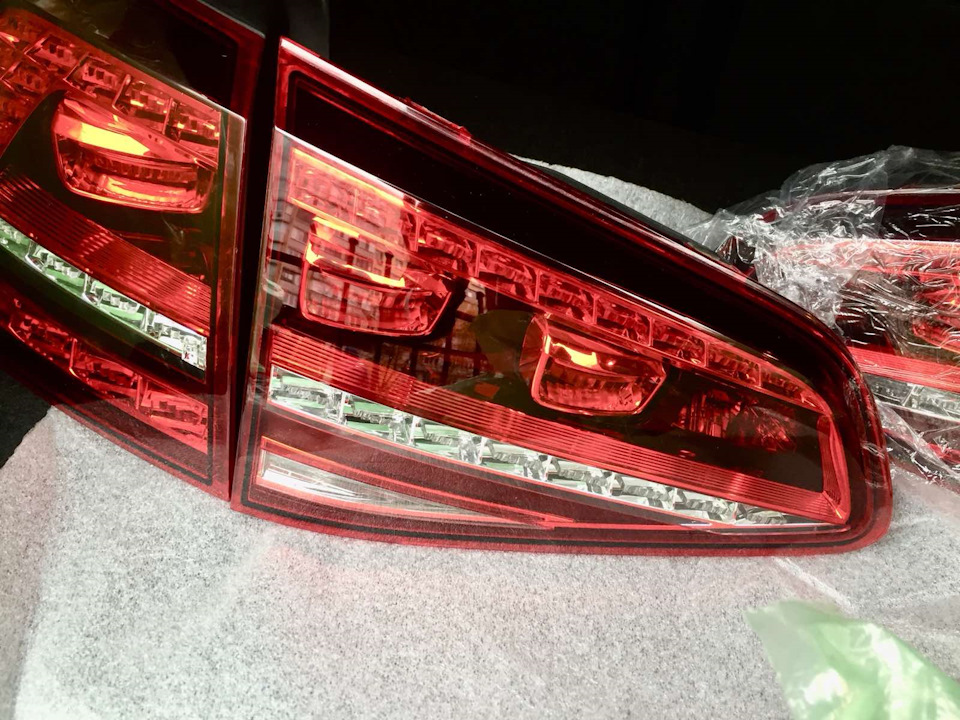 Задня LED-оптика 2