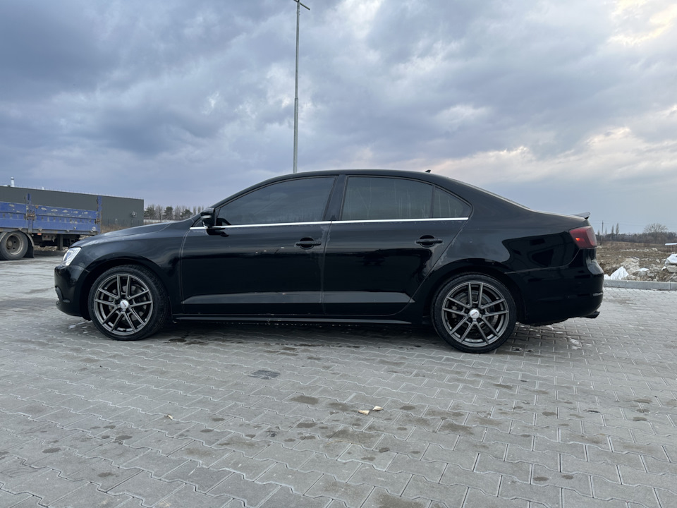 Обновлення диски r17 Jetta 6 2