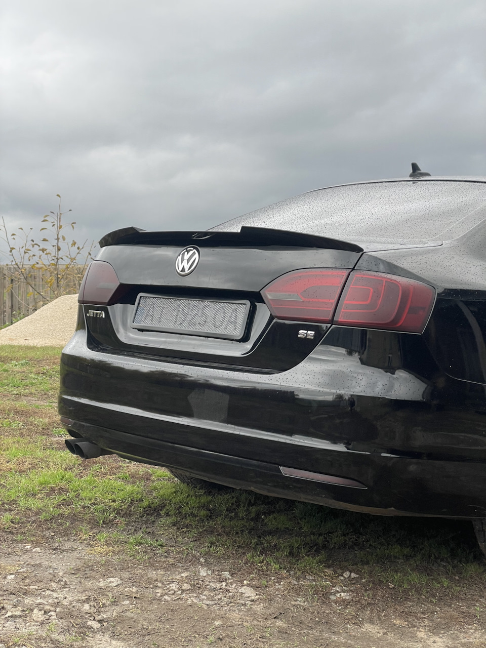 Спойлер багажника Volkswagen Jetta 6 стиль М4 3