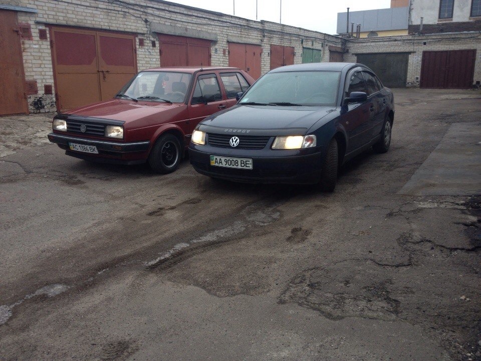 Два інших VW 5
