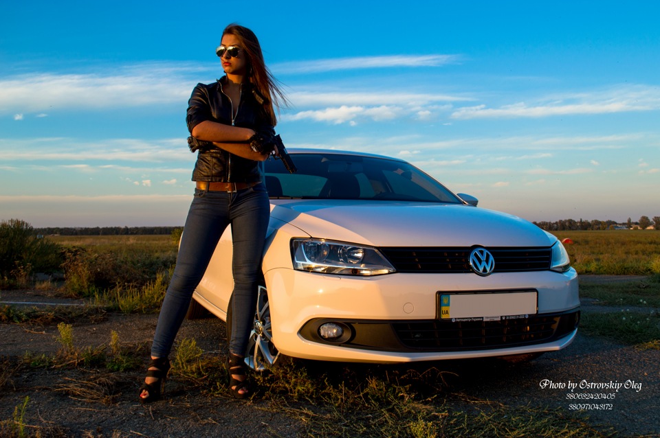 VW Jetta проти літака-розвідника США 1