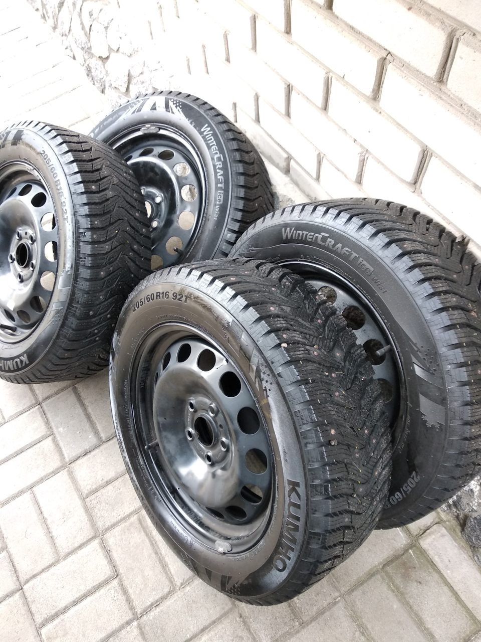 Зимові капці 205/60 R16 2