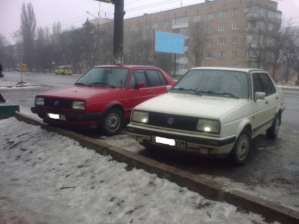 Майже близнюки 1