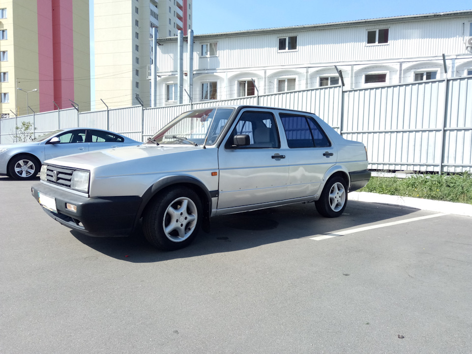 Заклеїв віброю, шумкою та зібрав! 1