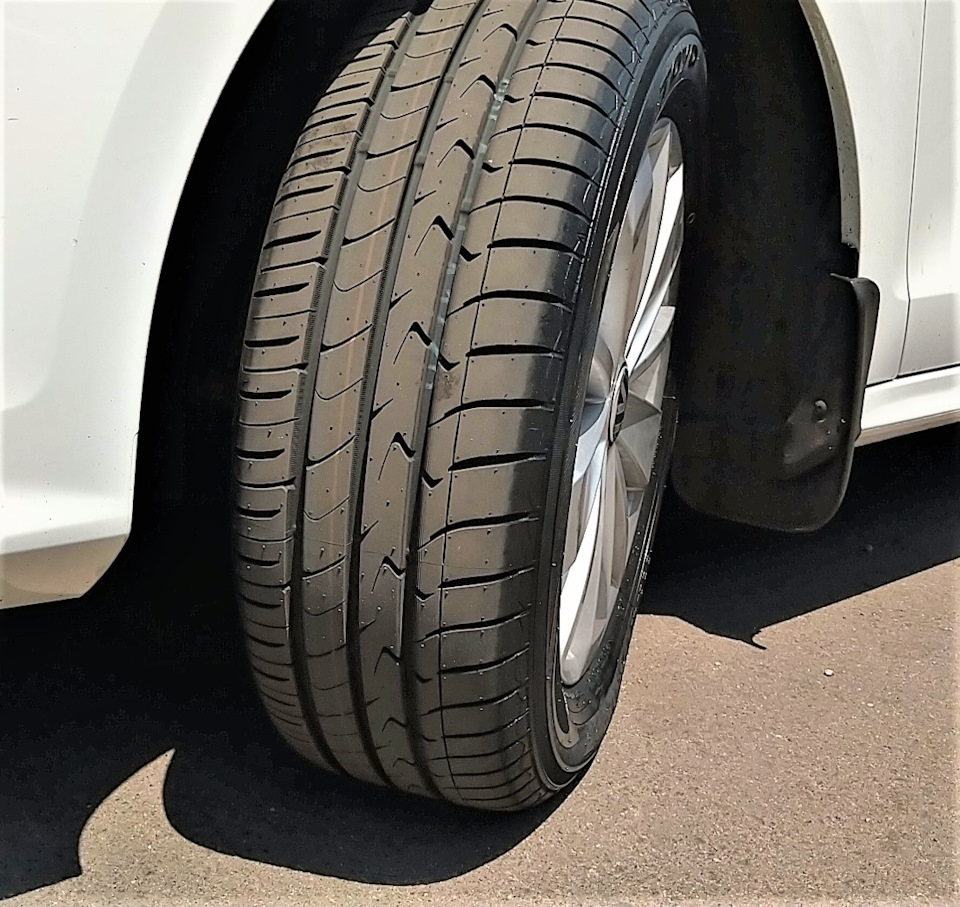 035 Toyo Tranpath mpZ 205/60R16 - нова гума 4