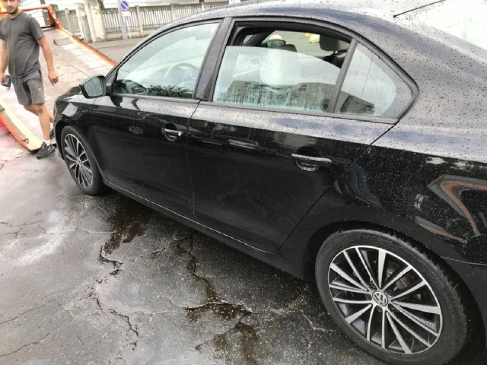Пробил поддон коробки Jetta 6 VI