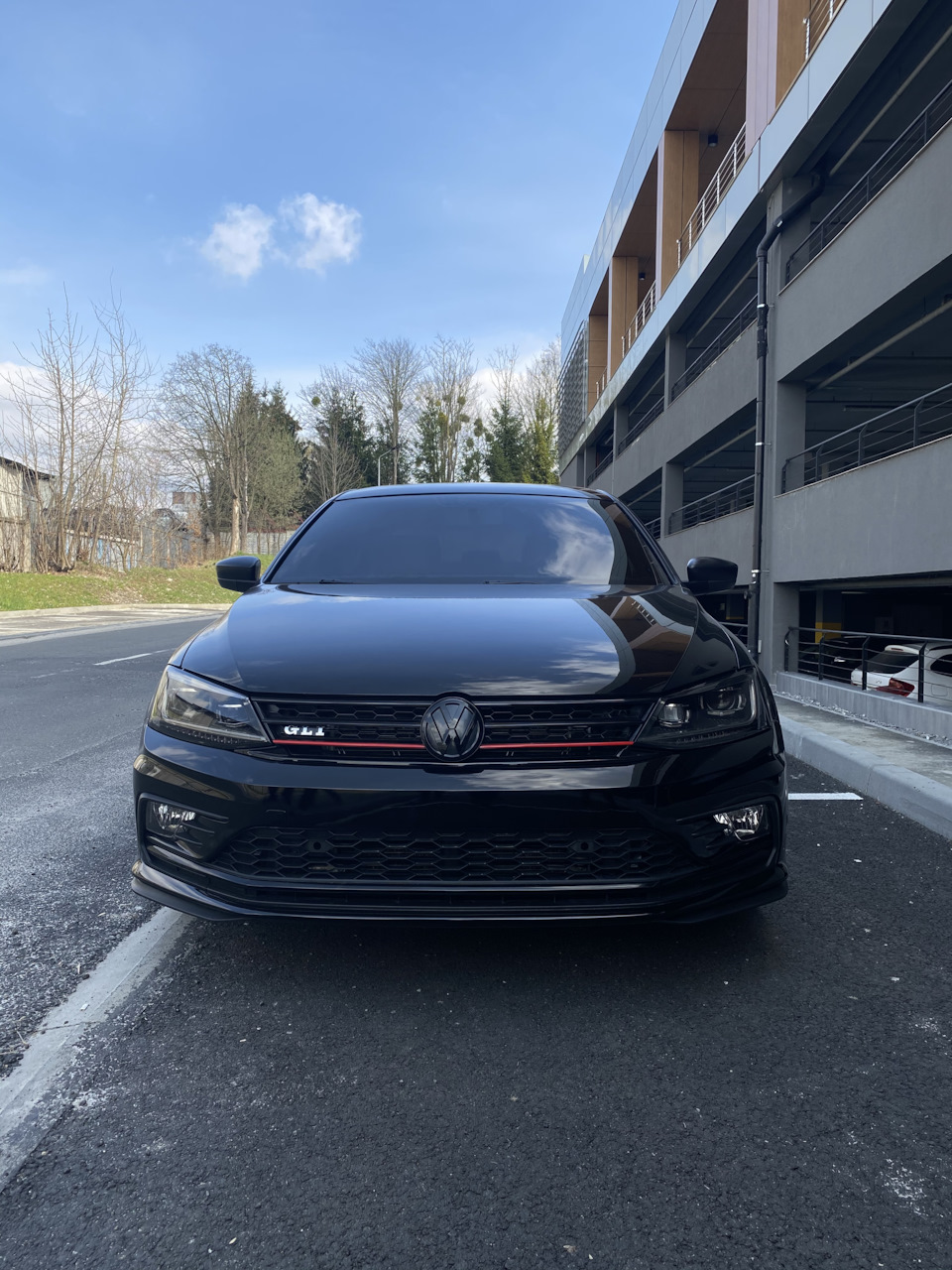 Передній бампер GLI 4