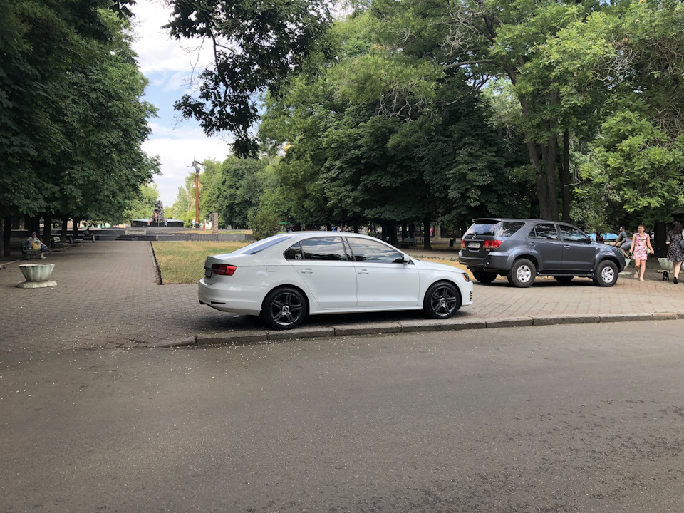 ФОТО В ЛЕНТУ 1