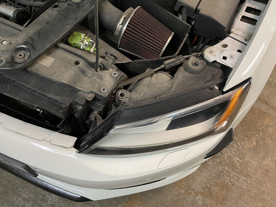Передня оптика Jetta 6 b8 стиль. 4