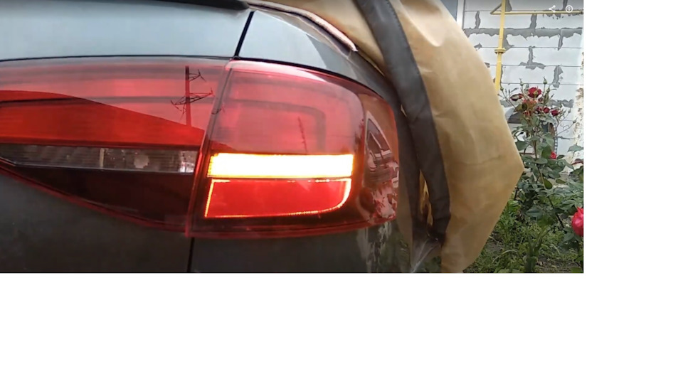 Жовті поворотники на Jetta 2015 USA (рестайл) 3