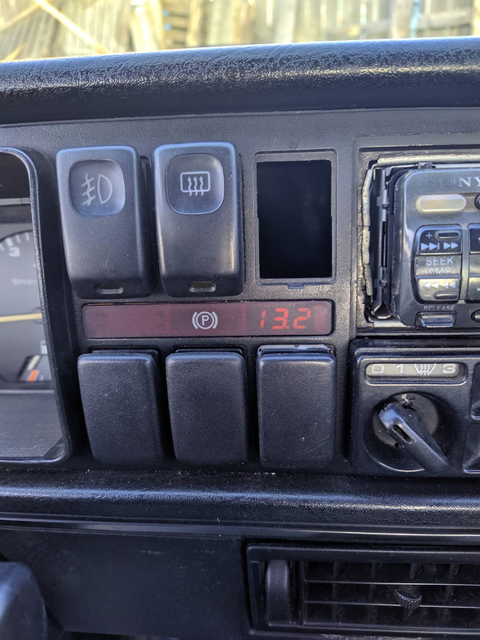 Контроль заряду батареї Jetta 2 3