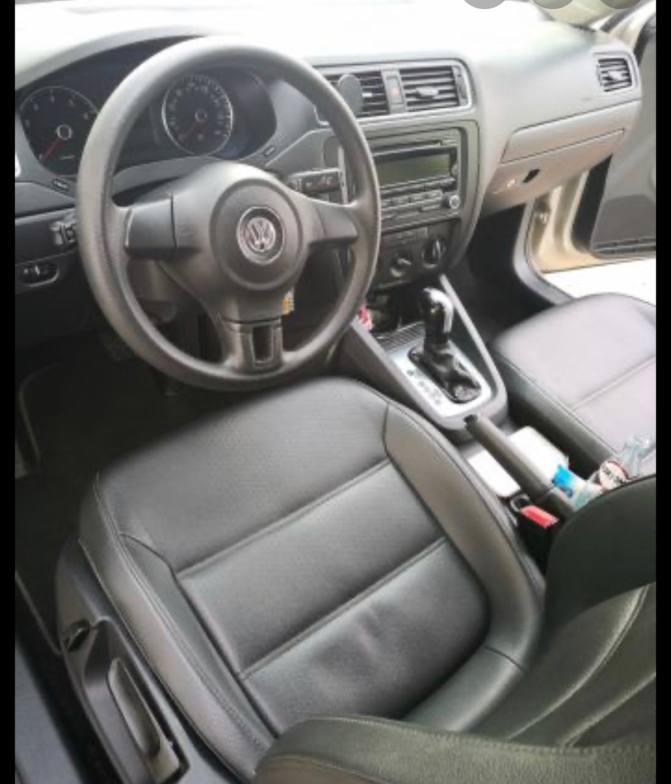 Встановлення мультикеру рестайлу в дорест Jetta mk6 1