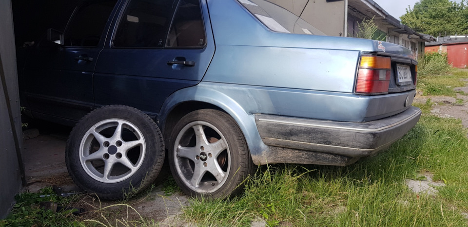 Покупка дисків або те, як я взяв поганяти у знайомого r16 але в останній момент передумав і купив Kosei SENEKA-RT r17 5