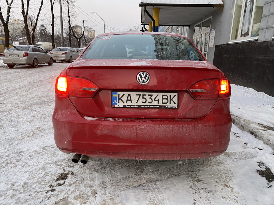 Майже жовті, але дуже яскраві поворотники! 3
