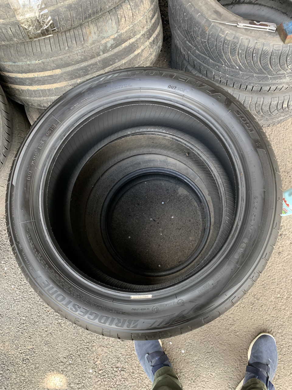 Bridgestone Potenza S001 205/50/17 VW JETTA 2.5 2012 SEL 1
