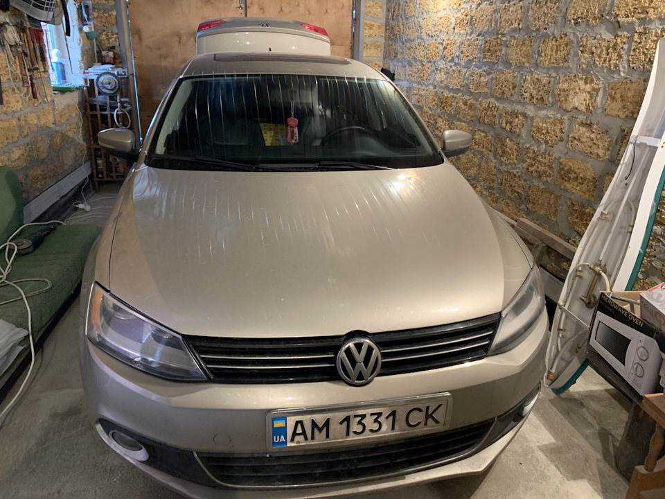 Частина 2 Ремонт моторчика (акуатор) люка бензобака VW JETTA 2.5 2012 SEL номер деталі 5C6810773K 1