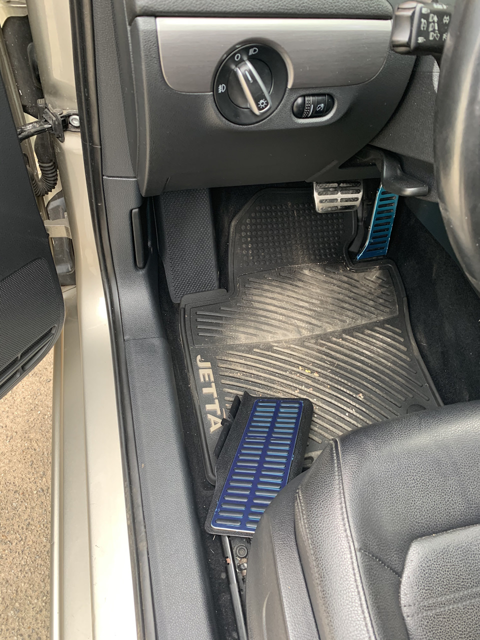 Накладки на педалі Китай VW JETTA 2.5 2012 SEL 1