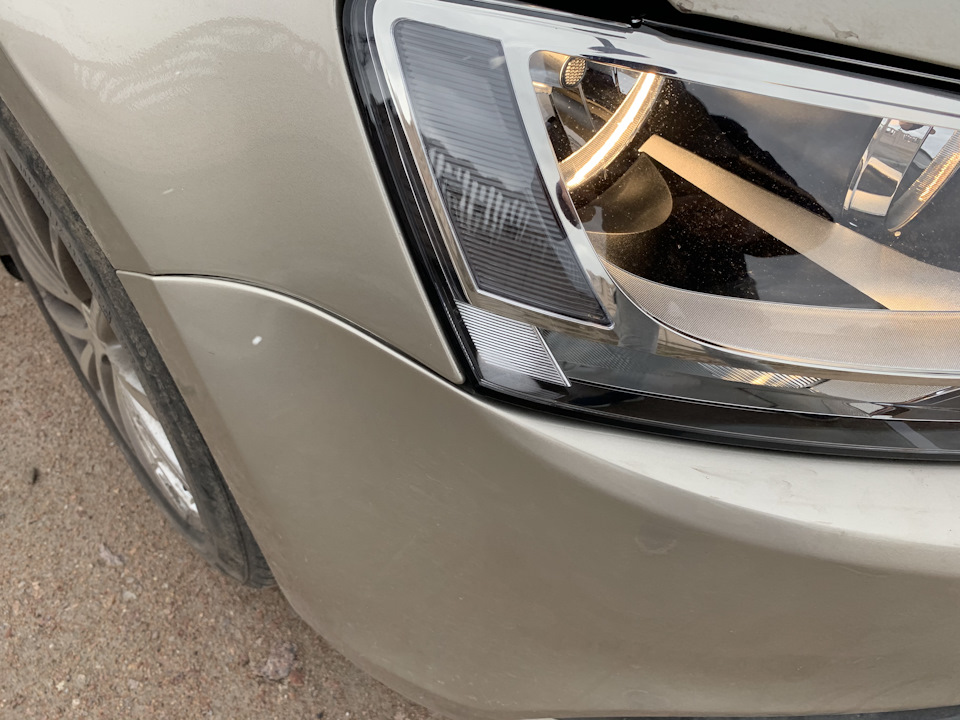 Поставив нові оригінальні фари VW JETTA 2.5 2012 SEL 2