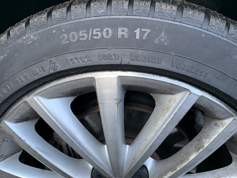 Зимові шини Continental ContiWinterContact TS830P 205/50 R17 3