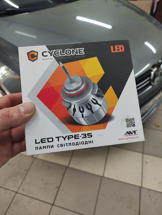 Встановлення Bi-Led лінз у ближній + протитуманки led + хром у решітку. 5