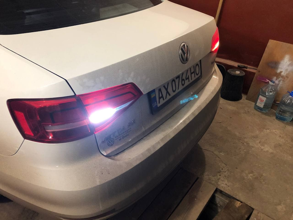 Встановив LED лампи у ліхтарі заднього ходу 3