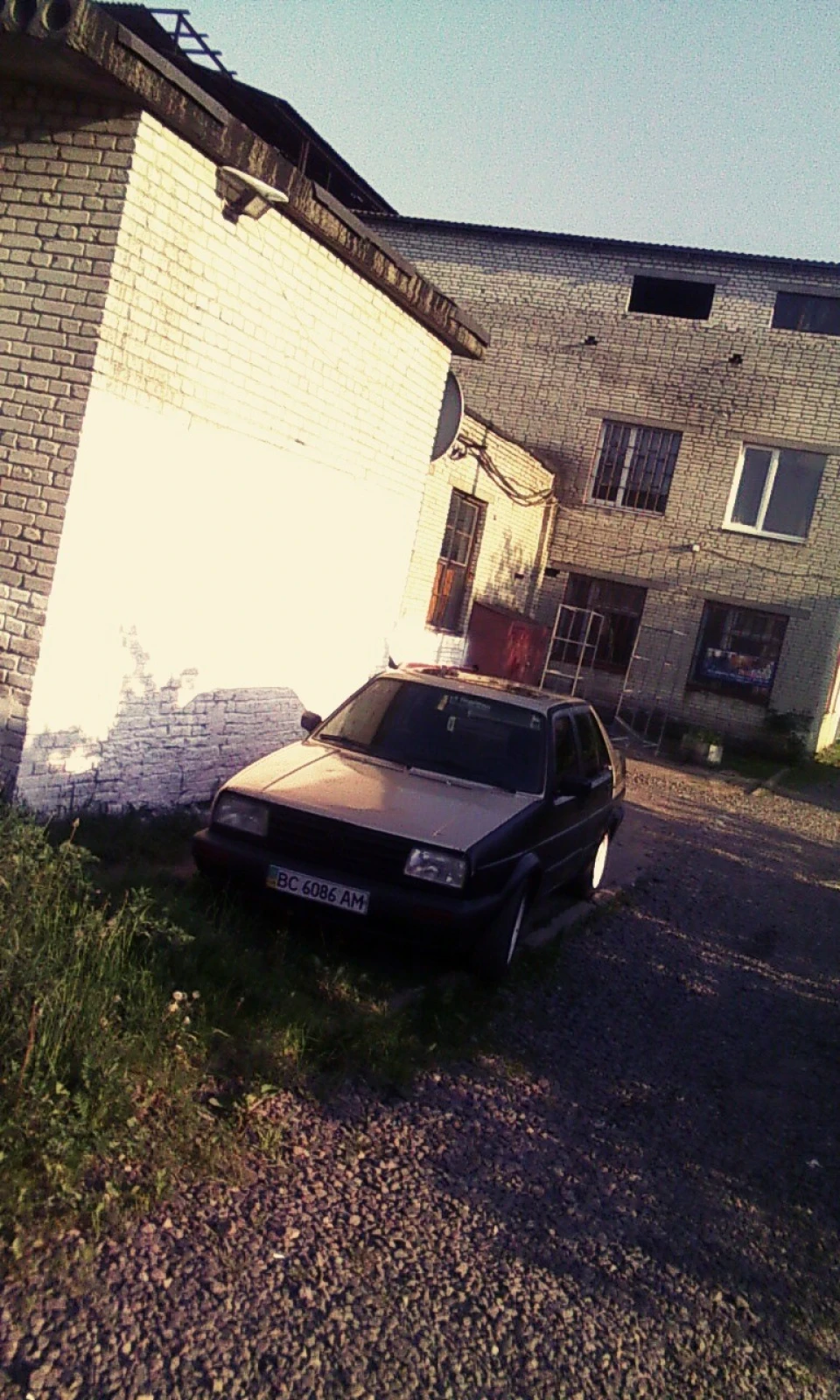 Повернулися))