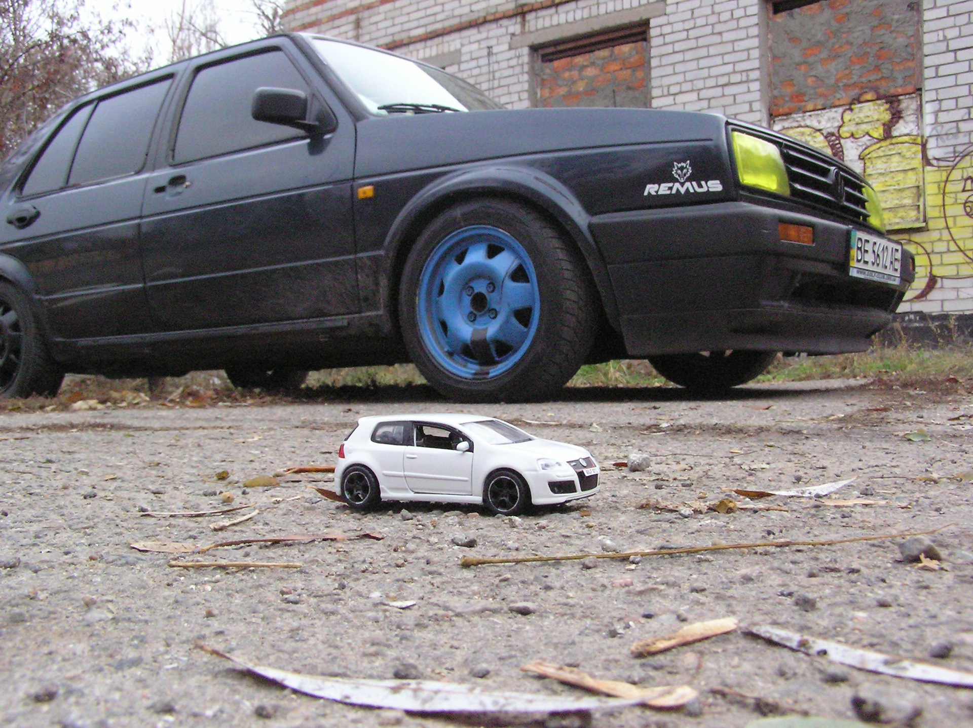 Трохи осінніх фото (разом з mini Golf 5 GTI), робимо сабвуфер і ще щось цікаве 1
