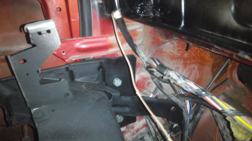 Панель Golf 3 4