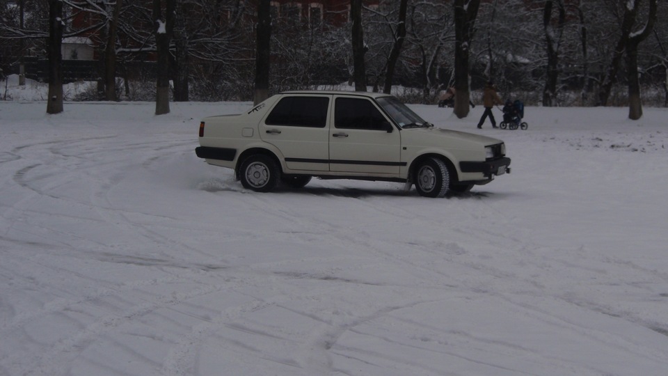 Ну а як же без покатушок боком? =) 1