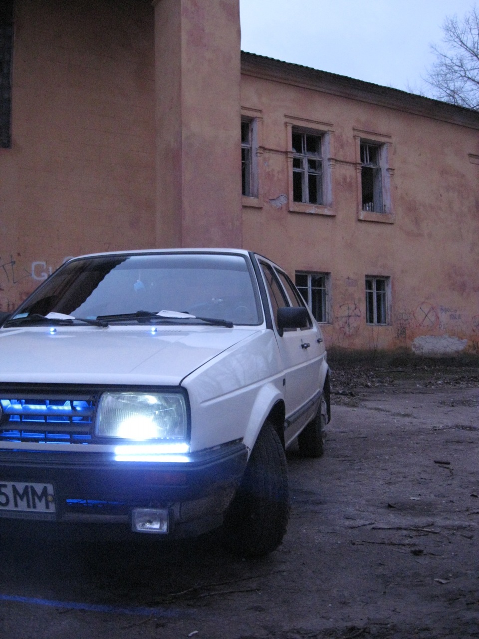 Влаштували невеликий фотосет 3