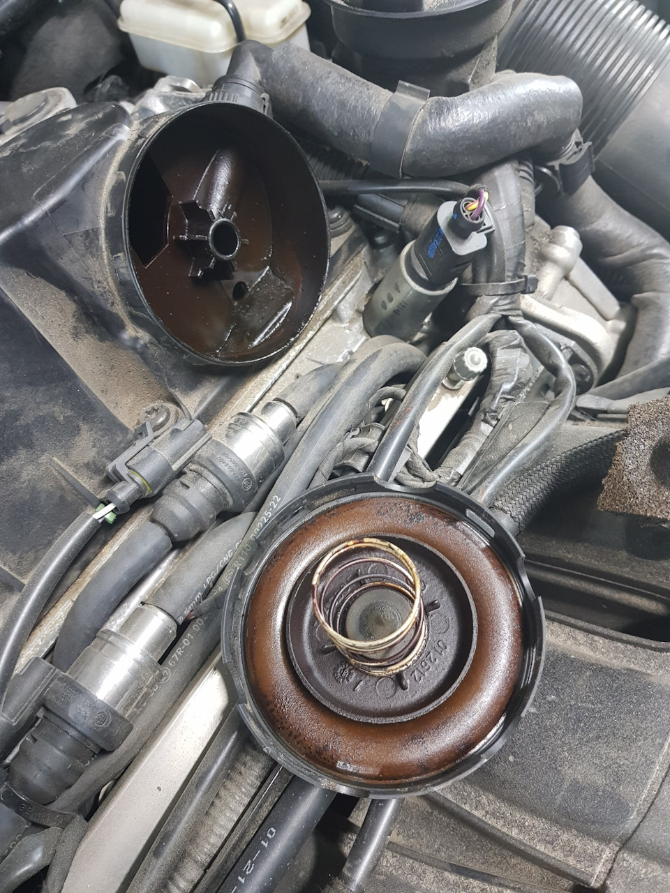 Заміна клапана PCV (клапан рециркуляції газів, що відпрацювали) 2.5l USA 3