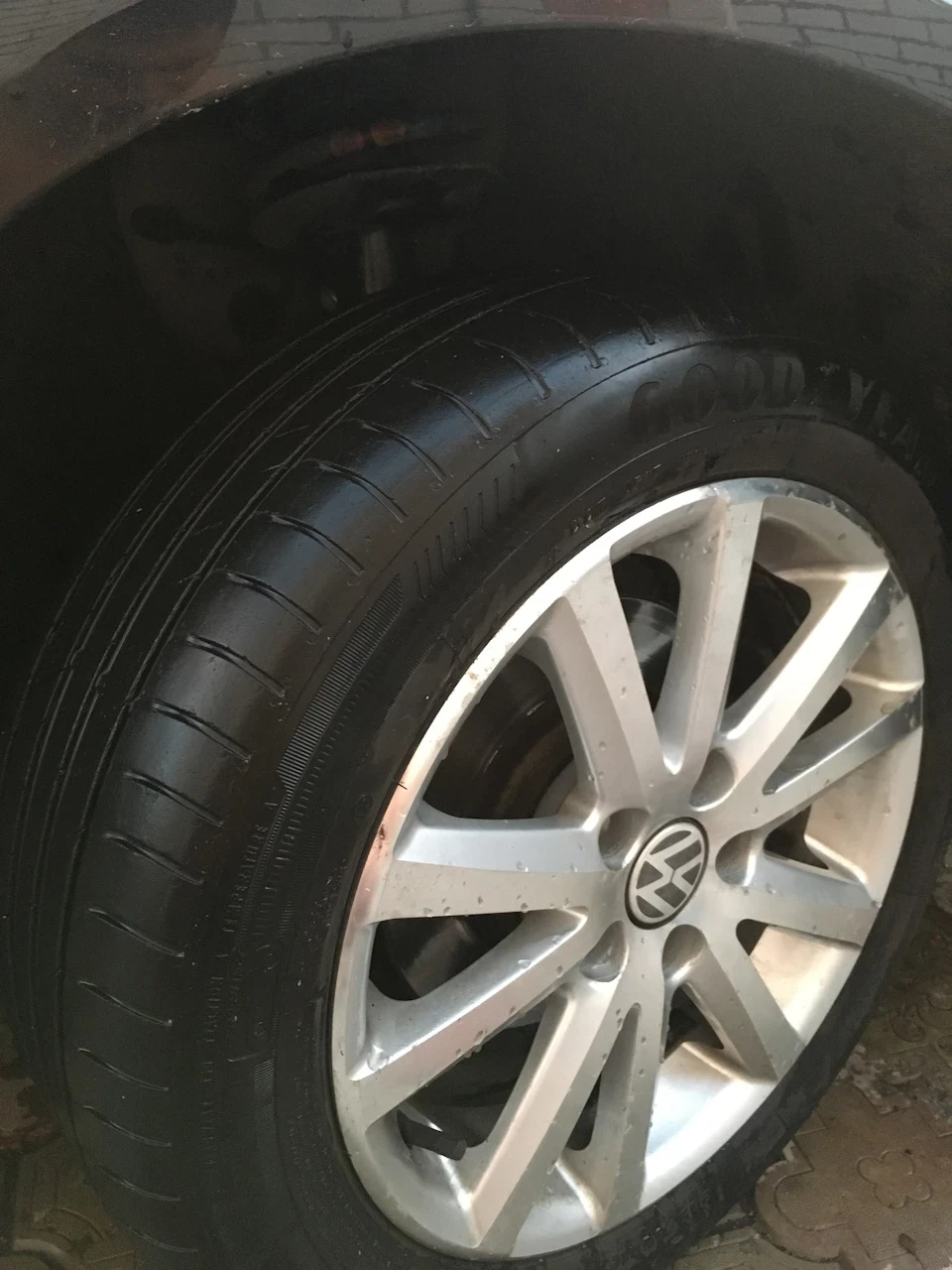 Допоможіть порадою 205/55/R16 або 205/60/R16?