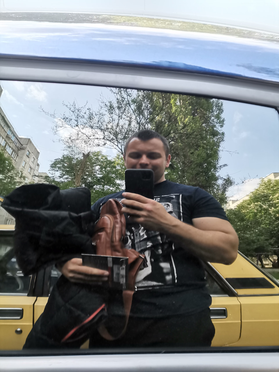 Поклеїли мені пацани тонування 5% 2