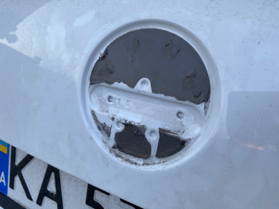 #13 Black емблеми 4