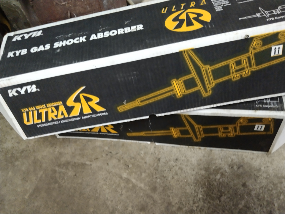 Заміна стійок на Kayba Ultra SR 🔥 3
