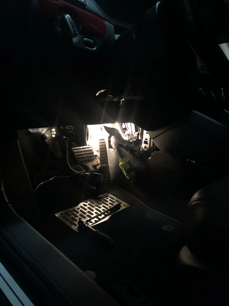 Прошивка EEPROM блоку AirbagVW10 за допомогою USB-програматора CH341A