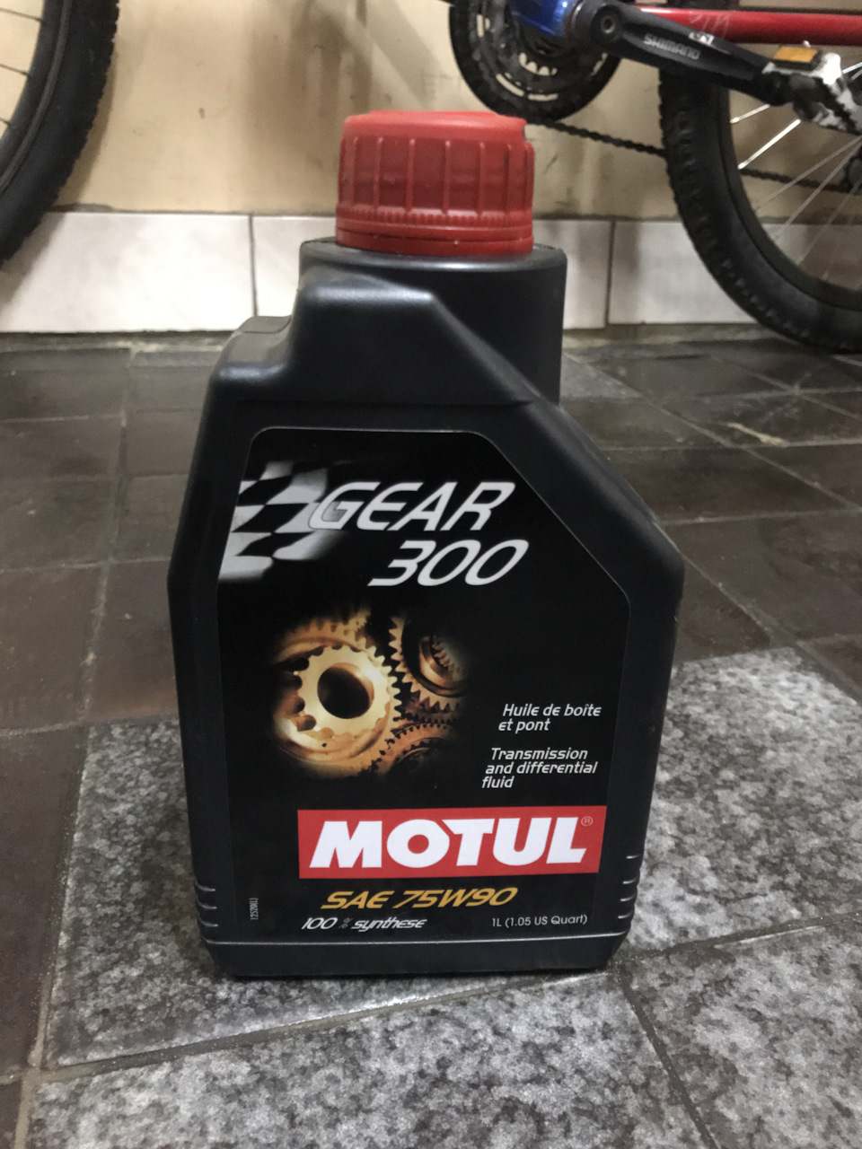 Motul Gear-300 в MQ-350 1