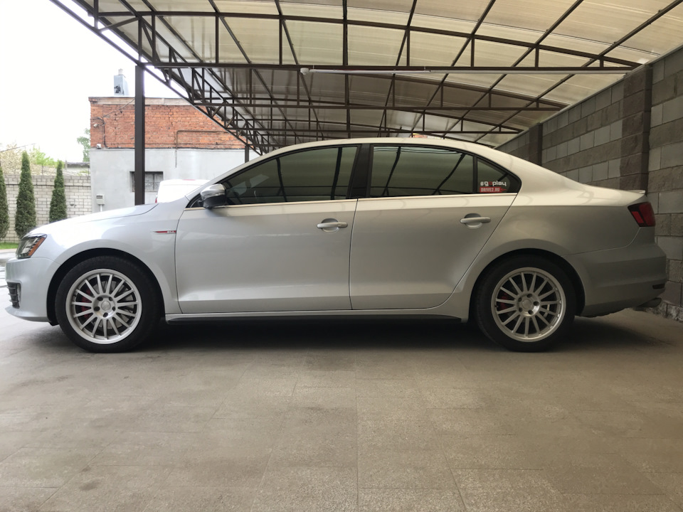 Прощайте Austin, але привіт SLIK L700 3