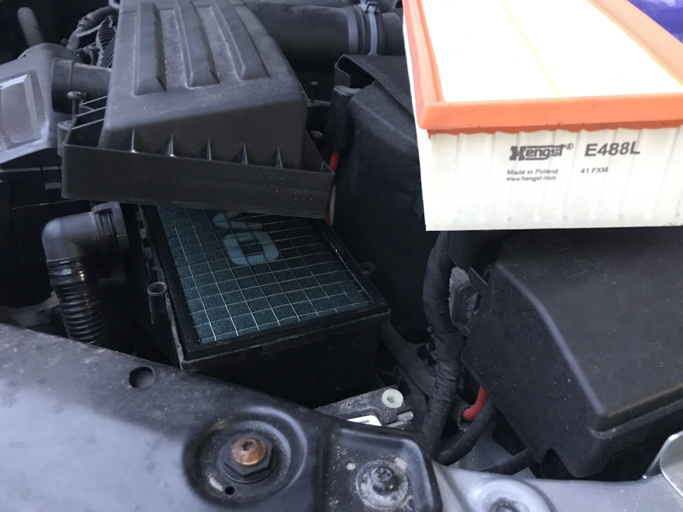 Увімкнув REVO FOAM AIR FILTER 4