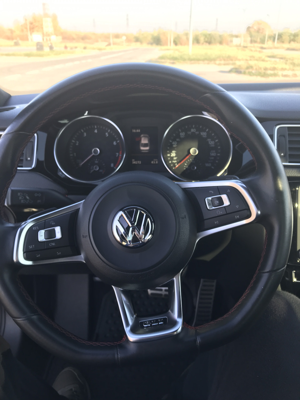 📌 AirBag у кермо нового зразка з сотами 🐝 5