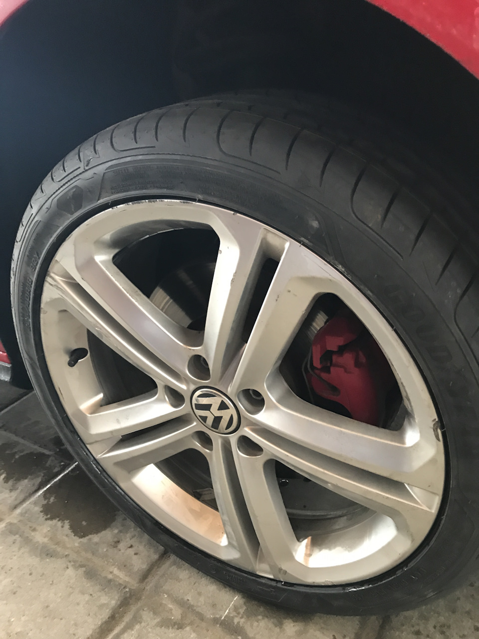 🍩 Goodyear Eagle F1 Asymmetric 3 3